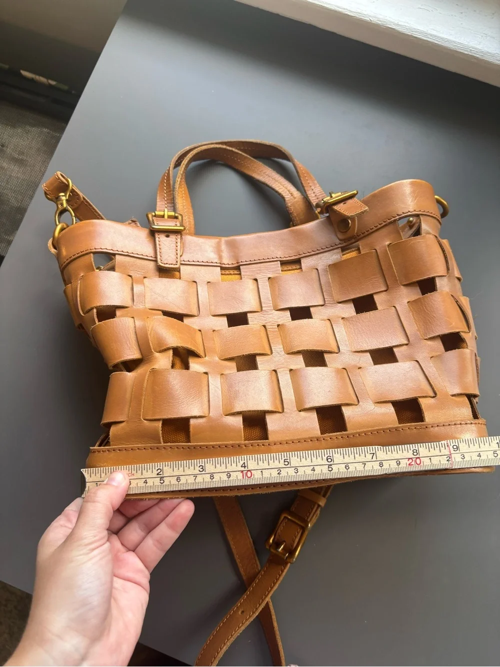 AmeriLeather Woven Basket Purse - Picture 7 of 14